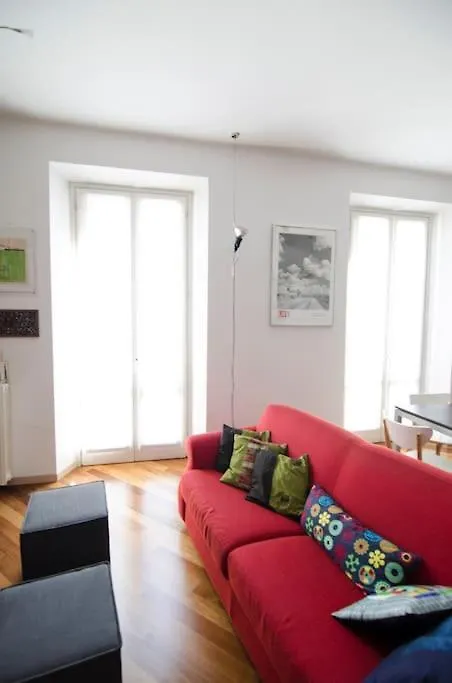 Quiet & Bright In A Sparkly District! Apartment Milan 0*,